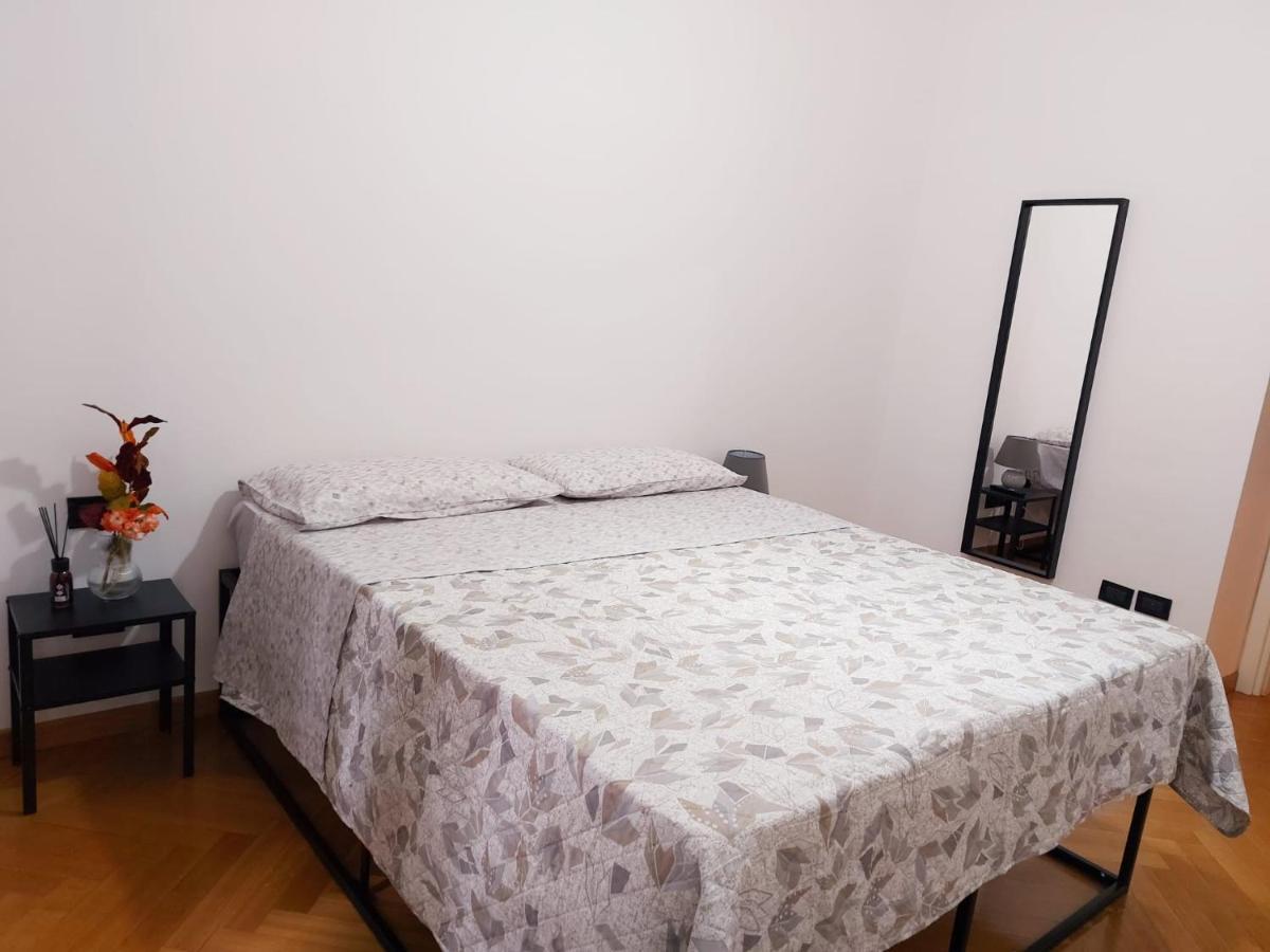 Brignole B Hotel Genoa Luaran gambar